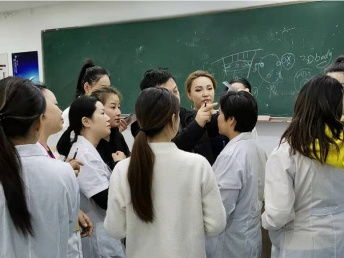 圖 北京正規(guī)微整形培訓(xùn)學(xué)校想學(xué)微整形求推薦 北京職業(yè)培訓(xùn)